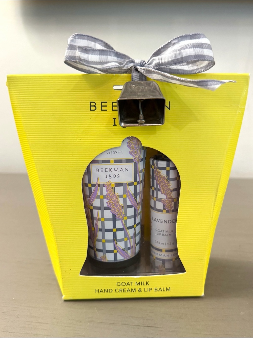 Beekman 1802 Goat Milk Lavender Lip Balm & Hand Cream Set NIP Gift Set Hostess